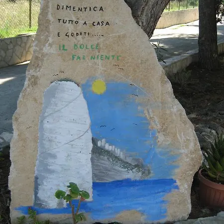 Dolce Far Niente