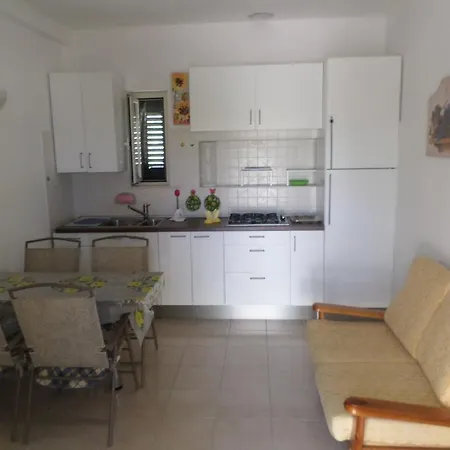 Dolce Far Niente شقة فندقية فيستَ