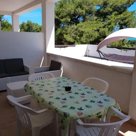 Dolce Far Niente 3* Вьесте